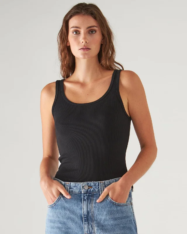 Scoop Ribbed Tank Top