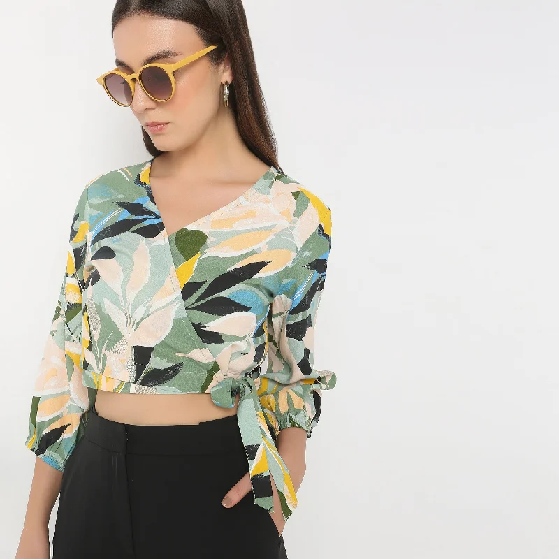 Regular Fit Printed Crop Top