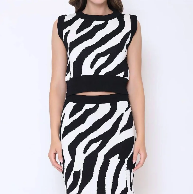 Zebra Striped Cropped Tank In Black/white